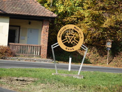 DSC03927.JPG